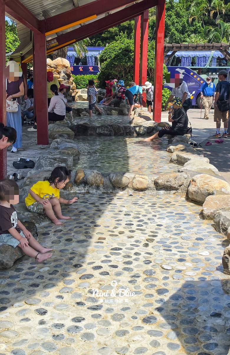 台鹽通霄觀光園區 海洋溫泉泡腳區