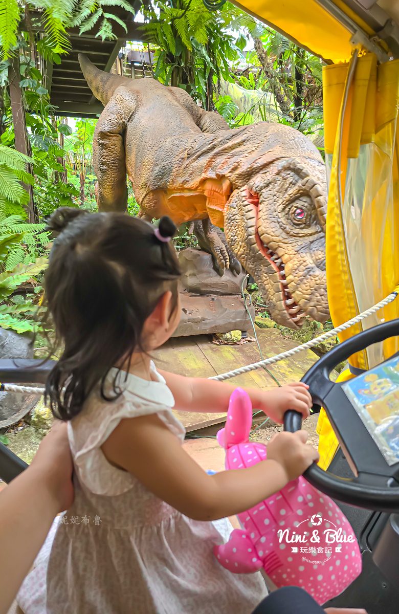 名護鳳梨園 沖繩親子 遊園車