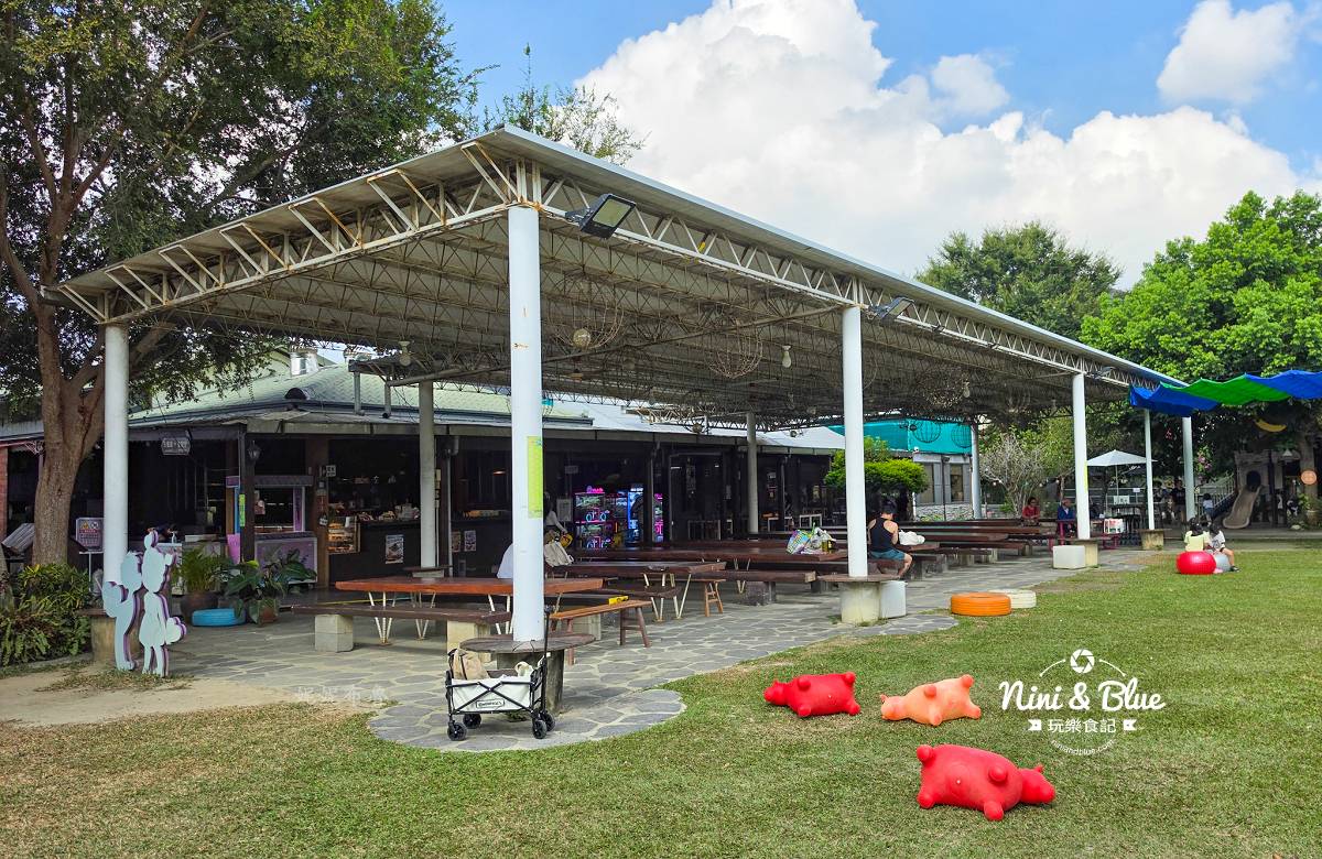 赤腳丫生態農莊台中景點害外用餐區 赤腳丫生態農莊台中景點害外用餐區