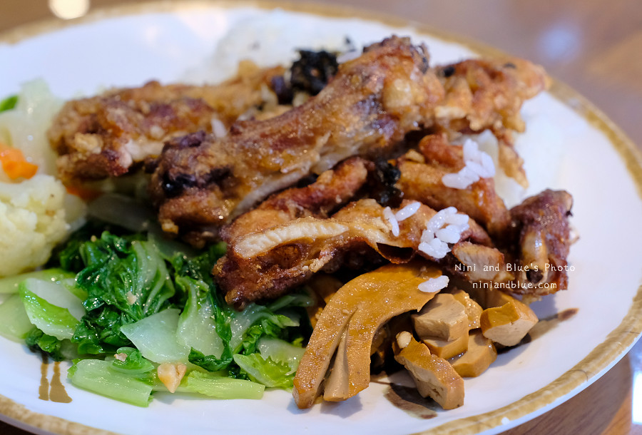 金大元草袋飯.中華夜市03