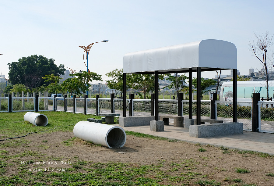 台中寵物公園~泉源公園06