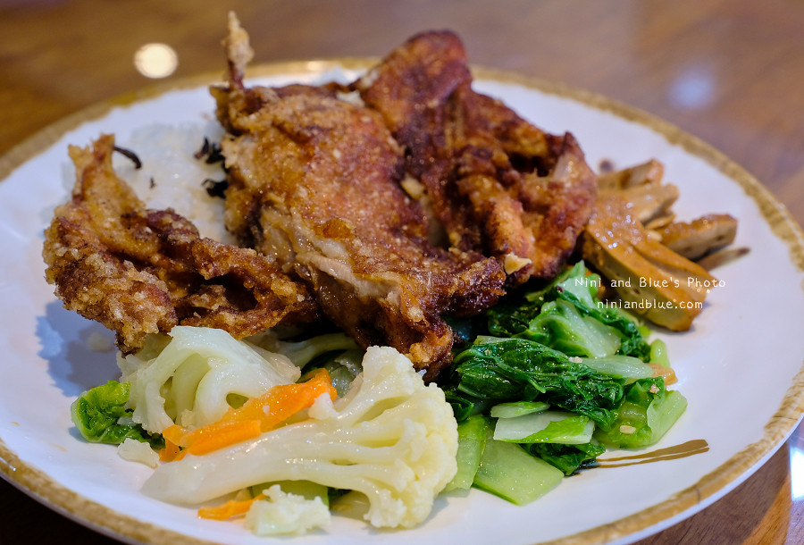 金大元草袋飯.中華夜市02