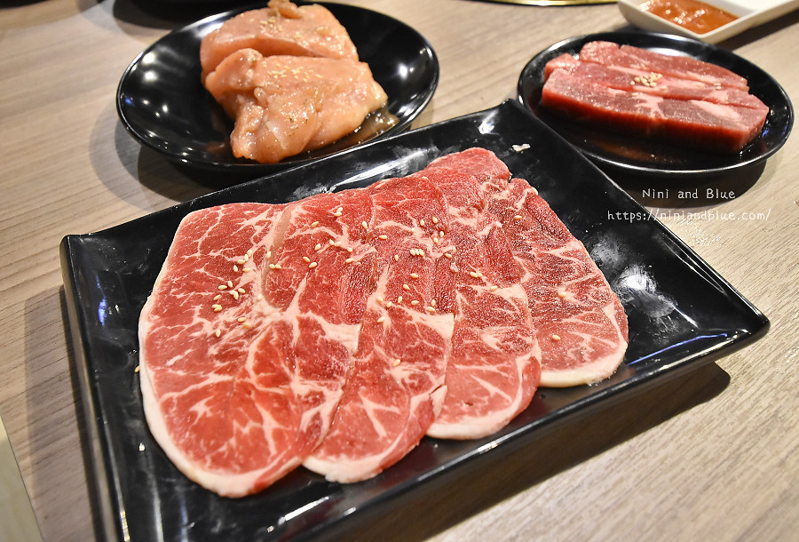 羊角 台中燒肉吃到飽 文心路23