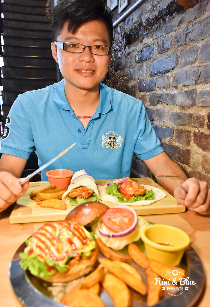 Pipe‧牛逼館子.忠信市場15