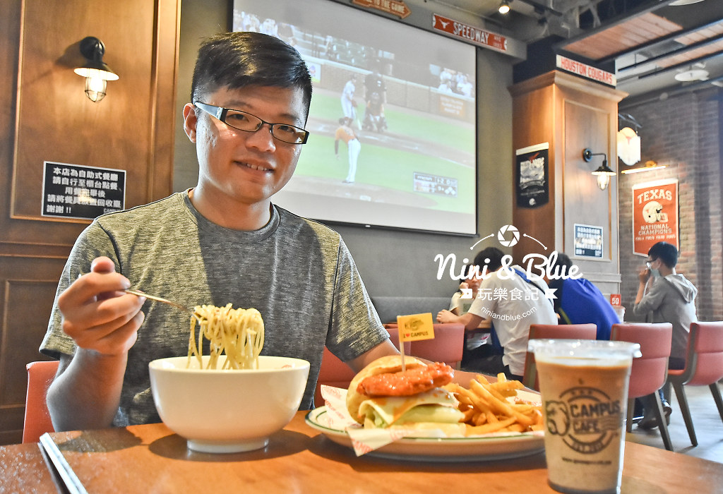 campus cafe 美式校園輕食 SOGO 14