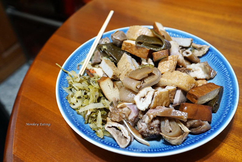 【台中豐原】在地用心平價滷味『黑桃K滷味』-入味又涮嘴乾滷味│豐原平價小吃、宵夜│廟東復興商圈優質店家 @Nini and Blue 玩樂食記 DSC00787