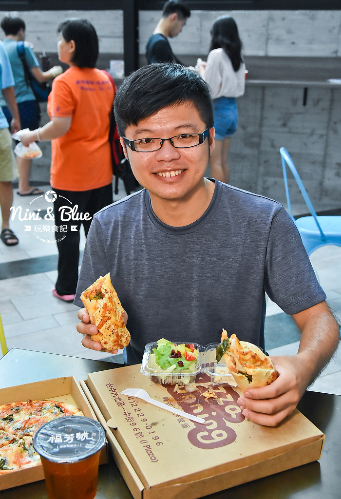 一中街美食 pizza running18
