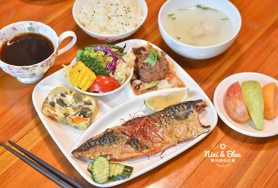東麗風店 茶花 咖啡 台中咖啡館15