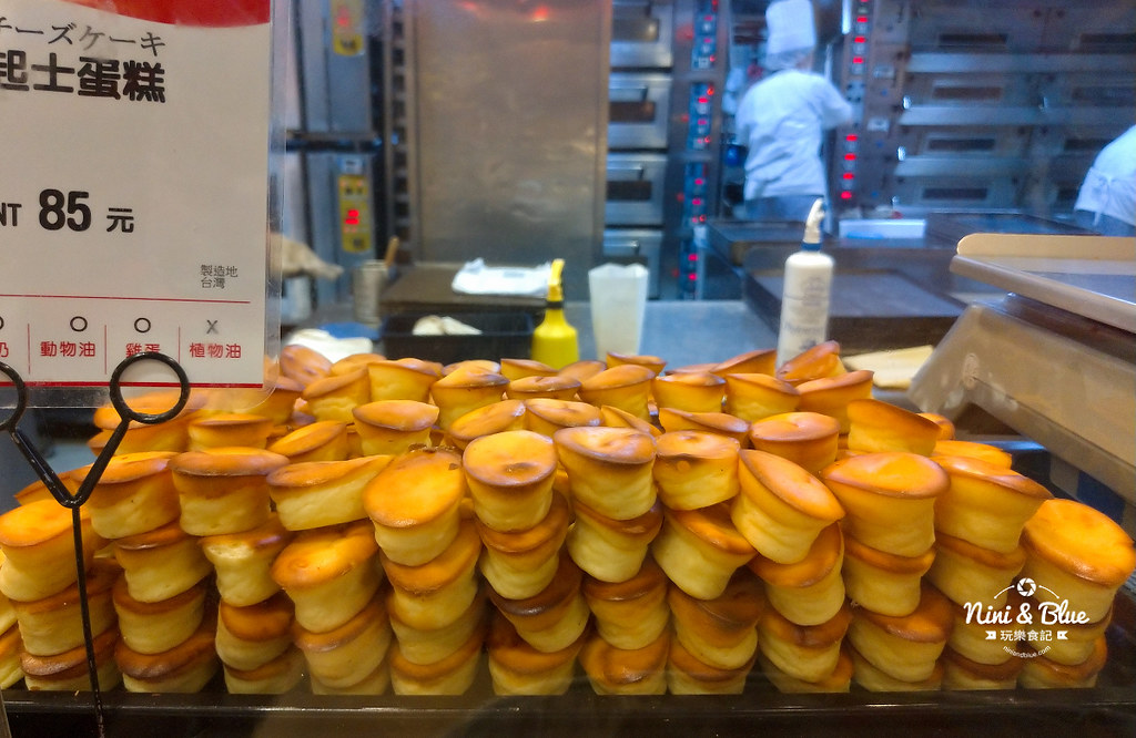 Mini One迷你可頌專賣店.新光三越13
