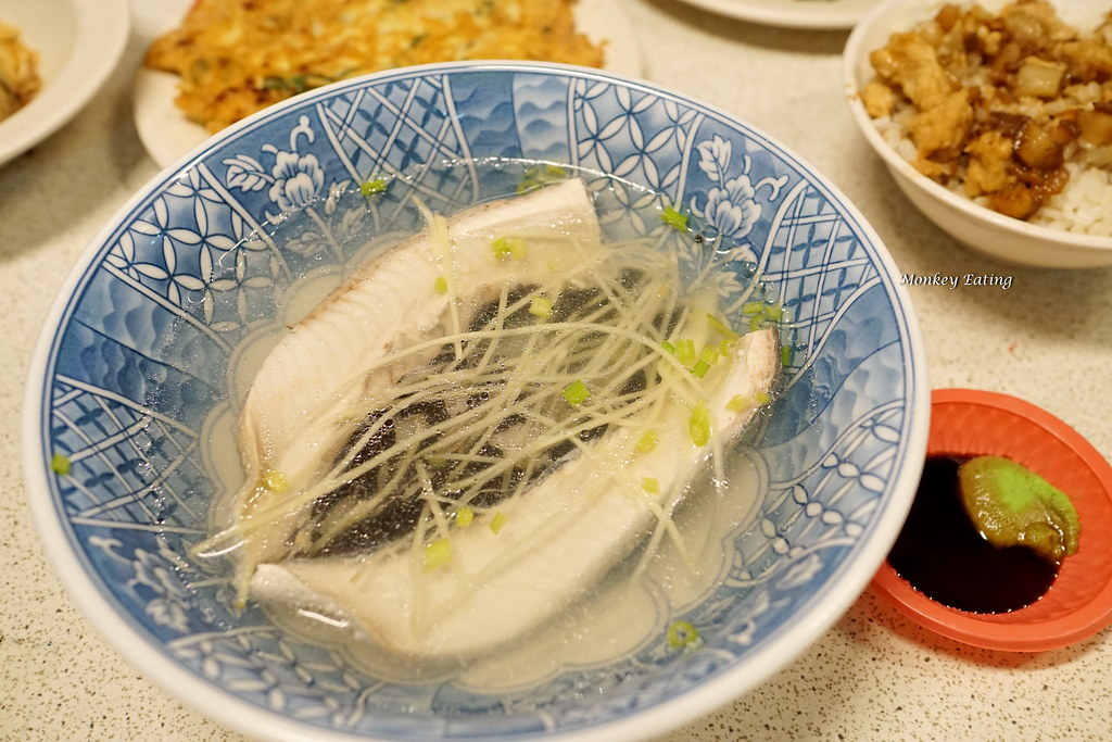 【台中豐原】『余-豐原在地鮮魚湯』-物美價廉隱藏美味|新鮮虱目魚專賣|無刺魚肚湯、低脂魚肉飯 @Nini and Blue 玩樂食記 DSC00033