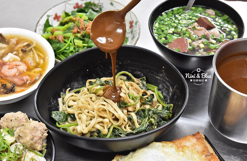 立偉麵食 菜單 太原路 第二市場25