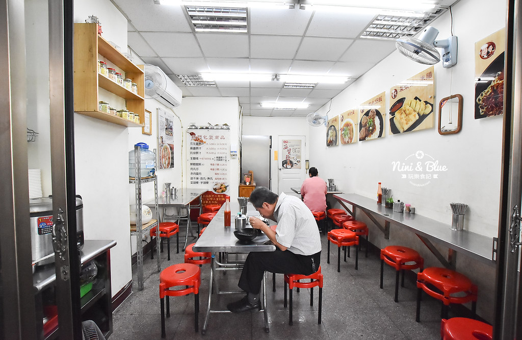 立偉麵食 菜單 太原路 第二市場11