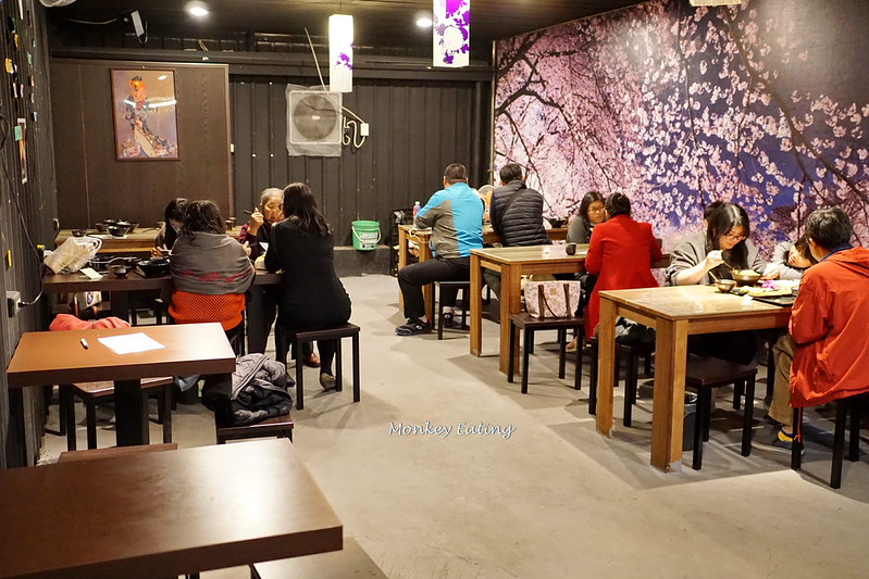 【台中豐原】『HAHA燒烤丼飯專賣店』。主打美味日式丼飯,加飯不用錢|烤物、炸物|八方夜市美食 @Nini and Blue 玩樂食記 DSC04785