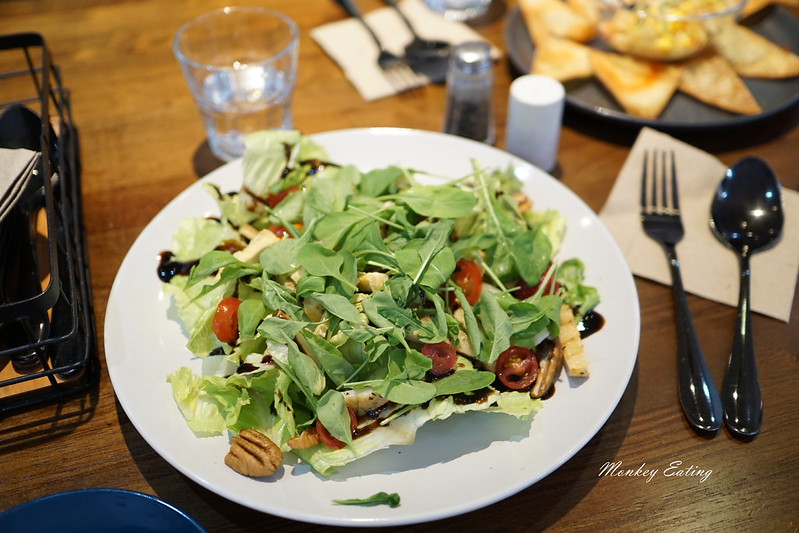 【台中西區】無蛋奶全素餐廳『Veganday Cuisine』-純素無奶蛋五辛精緻蔬食料理|全素甜點也能很美味|台中素食推薦 @Nini and Blue 玩樂食記 DSC09049