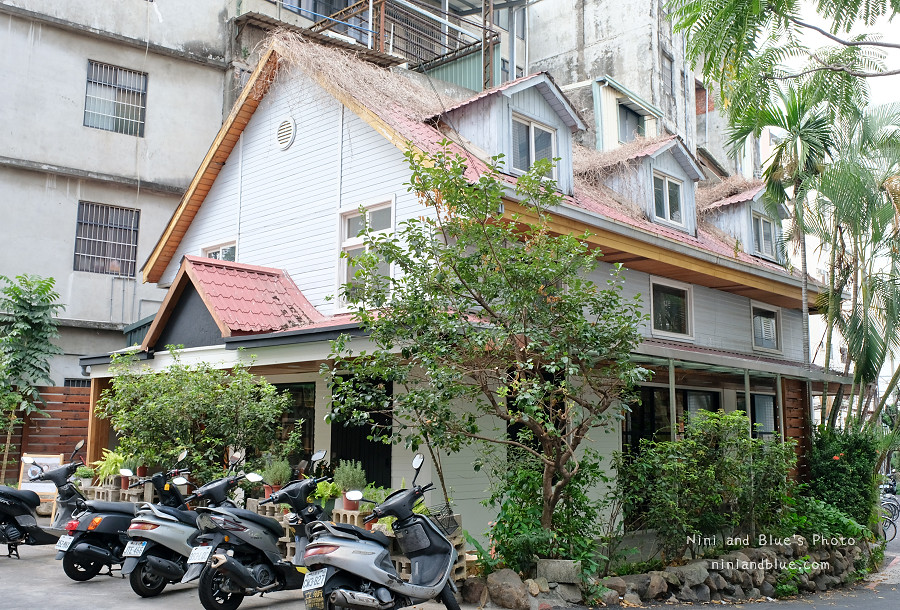 台中咖啡 | 學田有藝XueTian Café ,中興大學旁的老宅咖啡館、巷弄的南區下午茶店 @Nini and Blue 玩樂食記 學田有藝XueTian Cafe.中興大學03