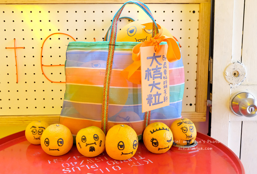 A little monsters.被誠實卡住15