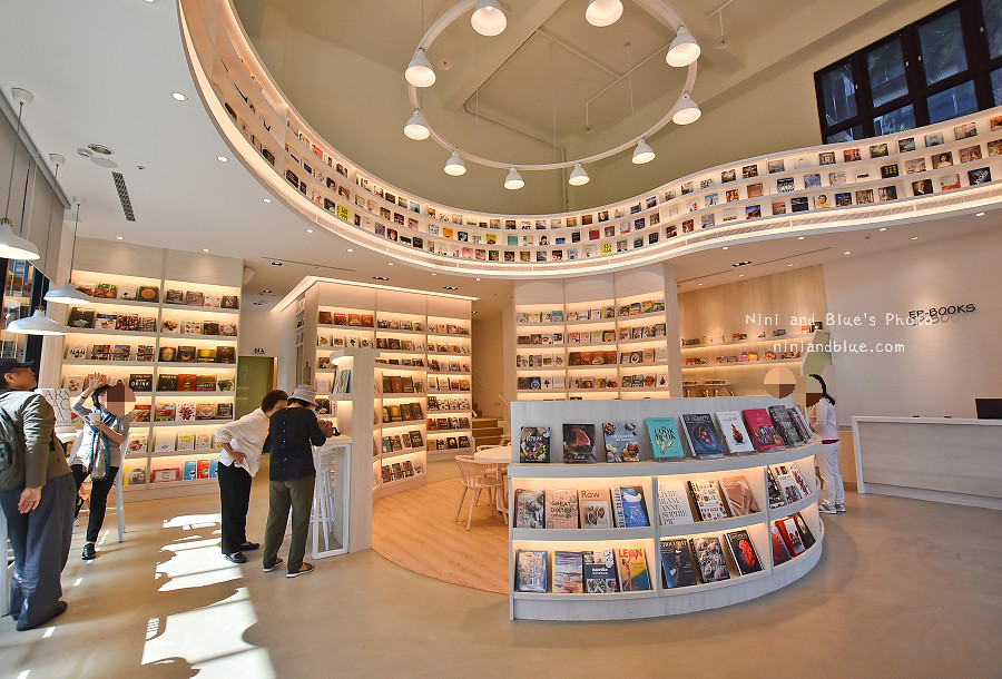 台中益品書屋 不限時19