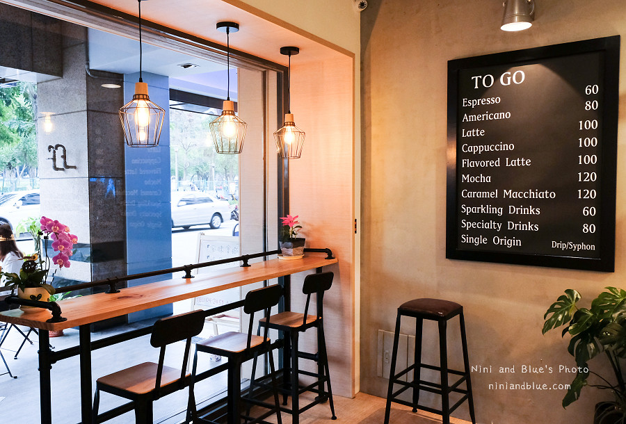raven coffee.西屯咖啡17