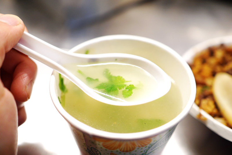 【台中豐原】在地人推薦深夜美食『無名滷肉飯』-無名宵夜阿姨滷肉飯|在地飄香十幾年的深夜美味|豐原深夜食堂 @Nini and Blue 玩樂食記 DSC01201