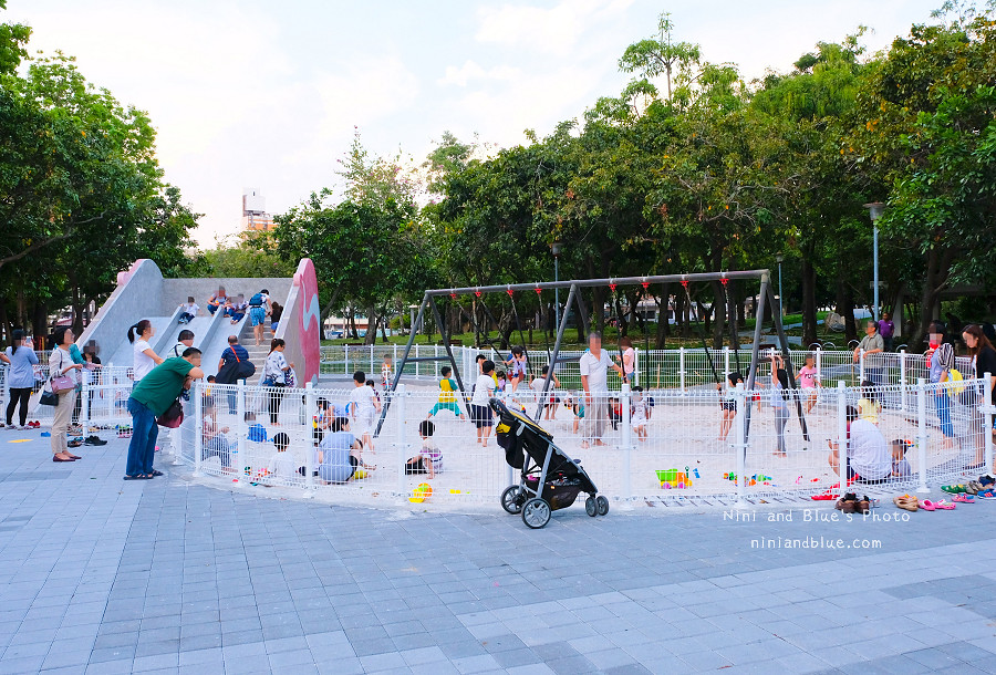 台中溜滑梯公園,福星公園.沙坑01