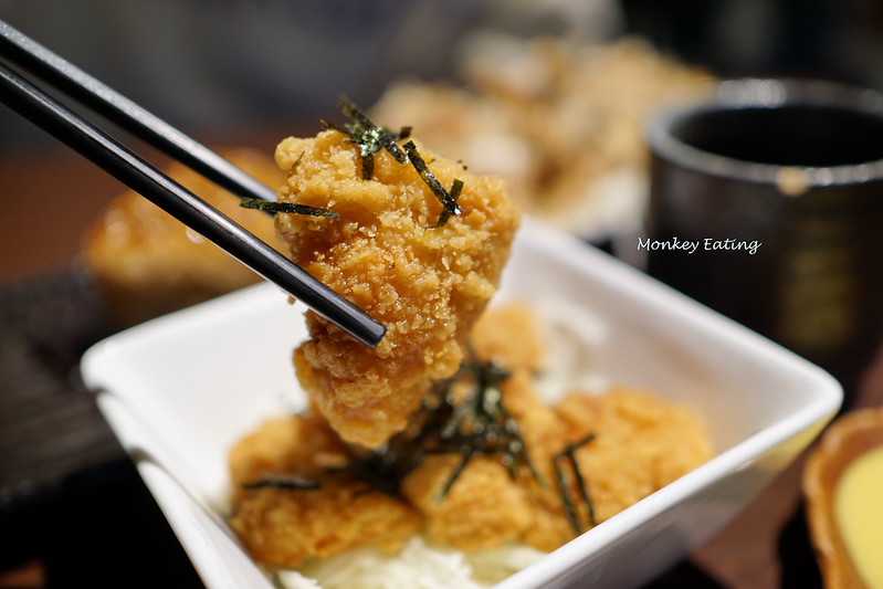 【台中豐原】『HAHA燒烤丼飯專賣店』。主打美味日式丼飯,加飯不用錢|烤物、炸物|八方夜市美食 @Nini and Blue 玩樂食記 DSC04805