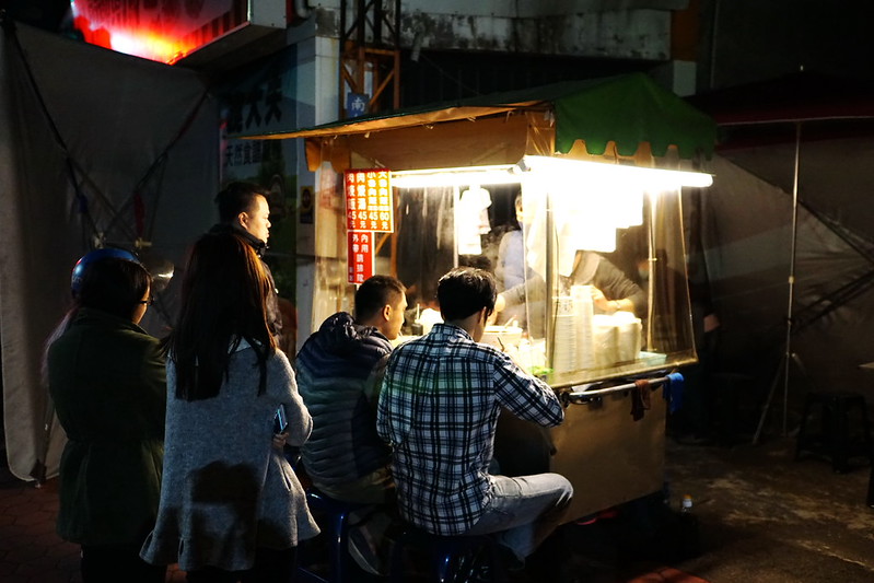 【台中豐原】在地人推薦深夜美食『無名滷肉飯』-無名宵夜阿姨滷肉飯|在地飄香十幾年的深夜美味|豐原深夜食堂 @Nini and Blue 玩樂食記 DSC01153