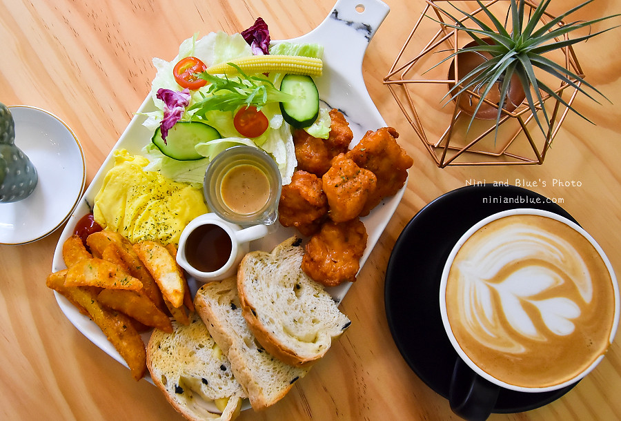 肉肉咖啡 zou zou kaffee08