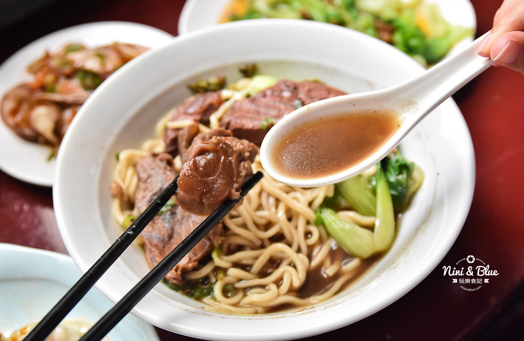 陋巷之春老家牛肉麵 menu菜單 台中中華夜市美食41