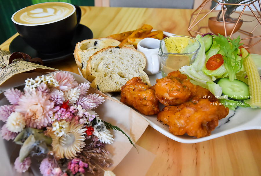 肉肉咖啡 zou zou kaffee10