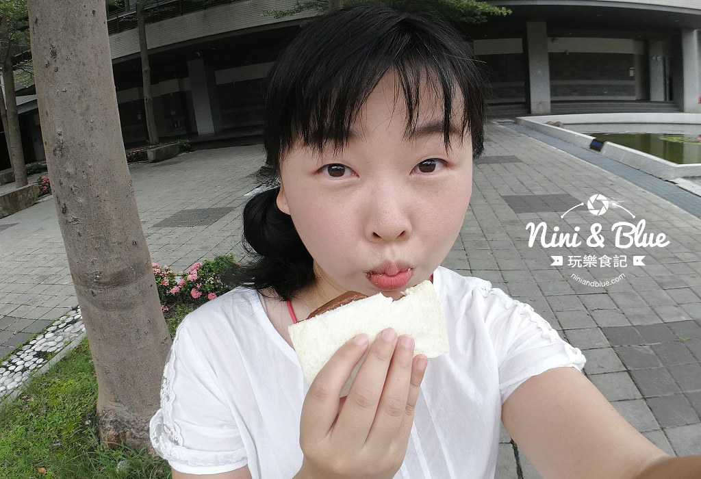 鐵三角吐司 鐵三角三明治 台中碳烤土司 鐵三角三明治 台中逢甲美食小吃01