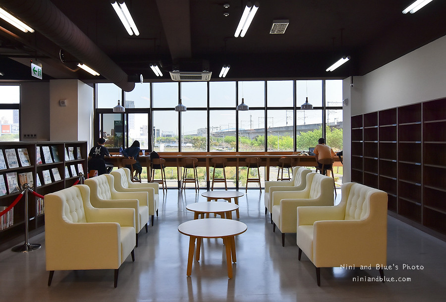 台中市立圖書館溪西分館.台中圖書館08