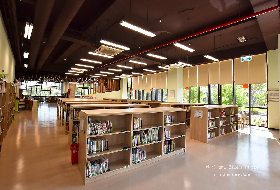 台中市立圖書館溪西分館.台中圖書館06