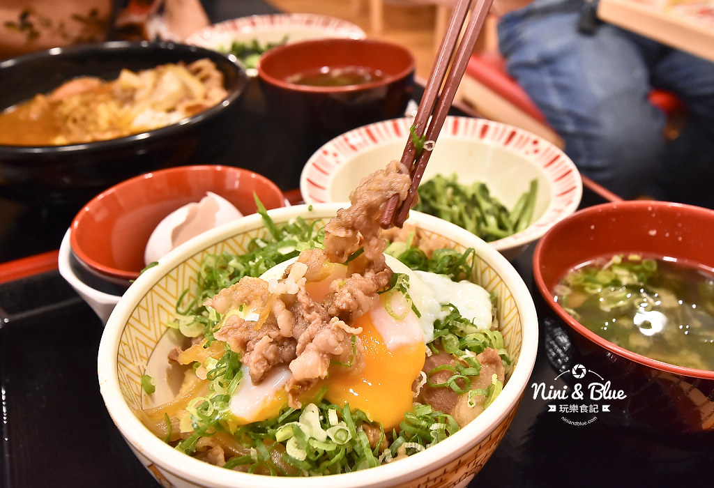 Sukiya 健行博館店.日本丼飯15 Sukiya 健行博館店.日本丼飯15