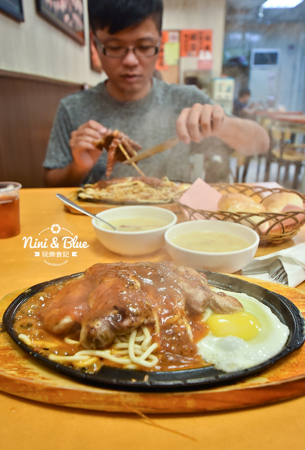 東東牛排 中華夜市 台中平價牛排11