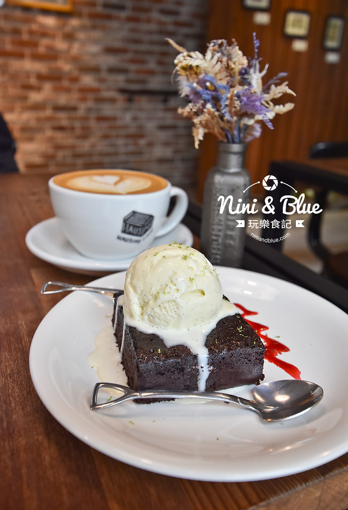 hausing cafe 台中不限時咖啡07