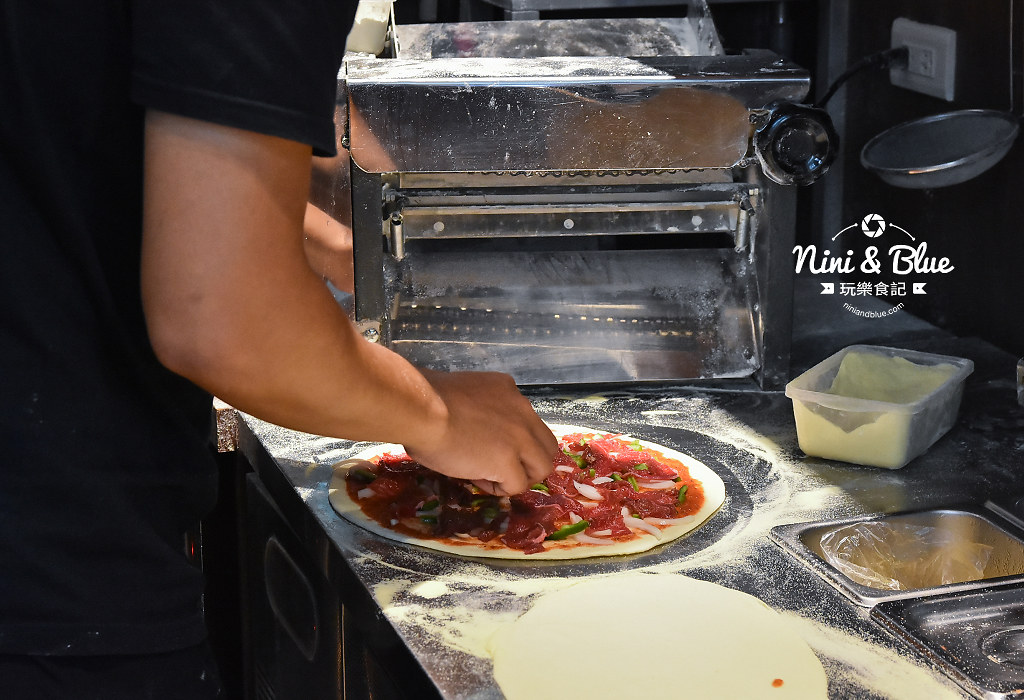 一中街美食 pizza running07