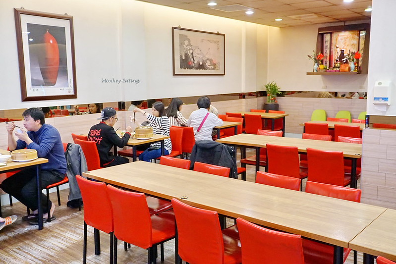 【台中豐原】在地超人氣排隊湯包『立麒鮮肉湯包』。用餐時間一位難求|皮Q彈餡爆汁|豐原水源路美食 @Nini and Blue 玩樂食記 DSC02820