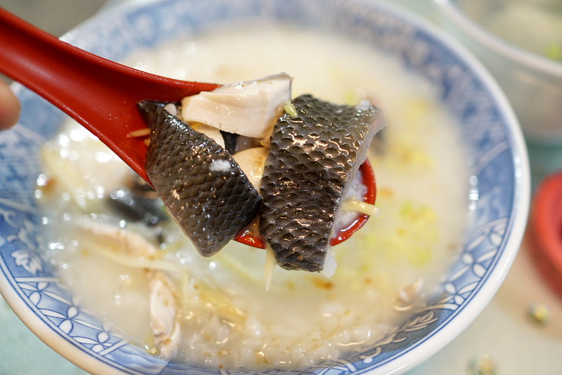 【台中豐原】『余-豐原在地鮮魚湯』-物美價廉隱藏美味|新鮮虱目魚專賣|無刺魚肚湯、低脂魚肉飯 @Nini and Blue 玩樂食記 DSC03576