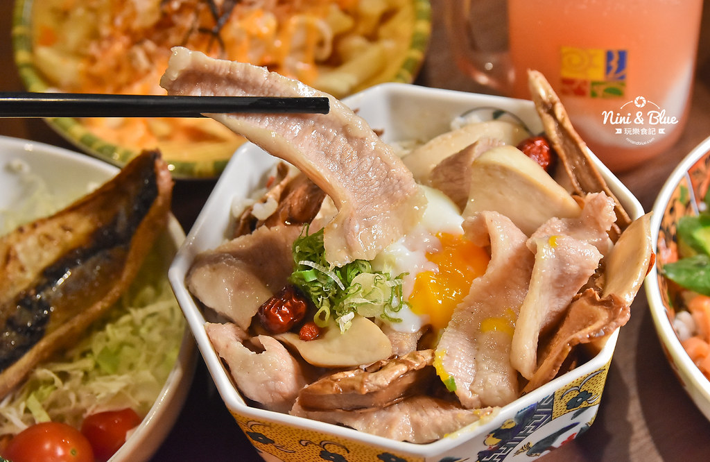 台中三井美食 解憂雜貨鋪 新天地 台中茶館28