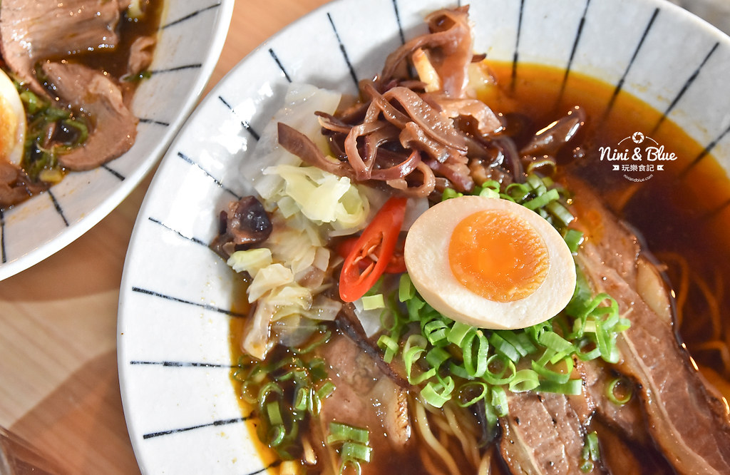 新撰組 台中煙燻牛肉麵 宵夜 科博館 勤美15