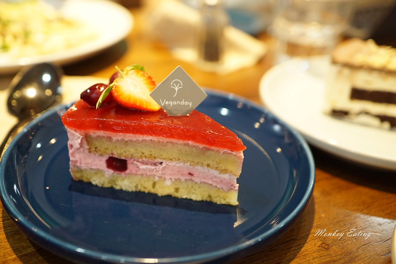 【台中西區】無蛋奶全素餐廳『Veganday Cuisine』-純素無奶蛋五辛精緻蔬食料理|全素甜點也能很美味|台中素食推薦 @Nini and Blue 玩樂食記 DSC09083