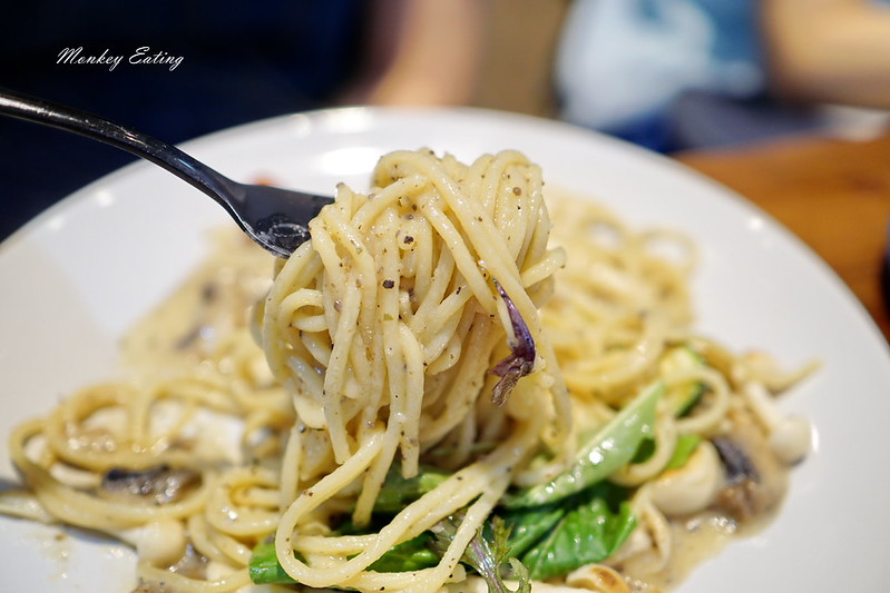 【台中西區】無蛋奶全素餐廳『Veganday Cuisine』-純素無奶蛋五辛精緻蔬食料理|全素甜點也能很美味|台中素食推薦 @Nini and Blue 玩樂食記 DSC09079