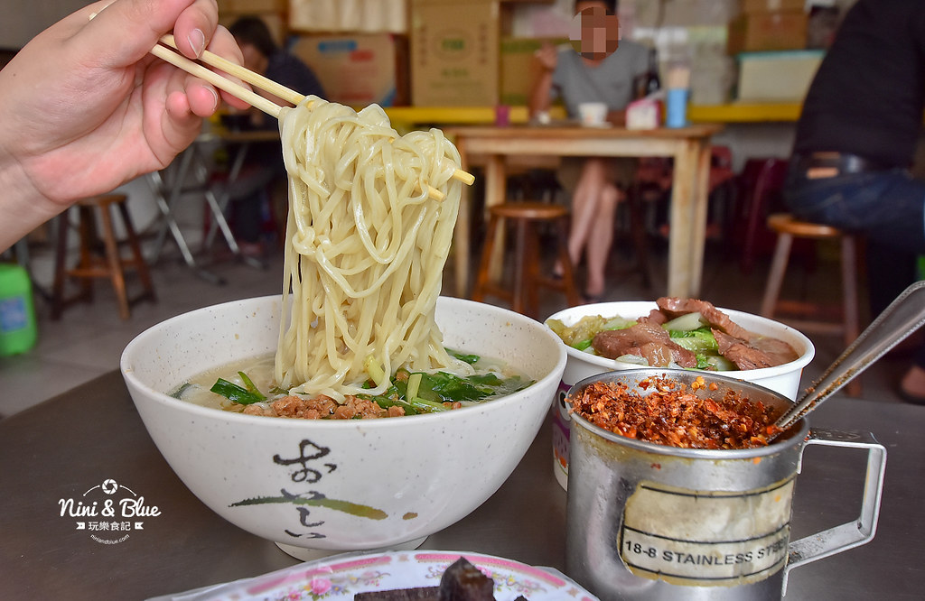 圓環牛肉麵.草屯美食10 圓環牛肉麵.草屯美食10