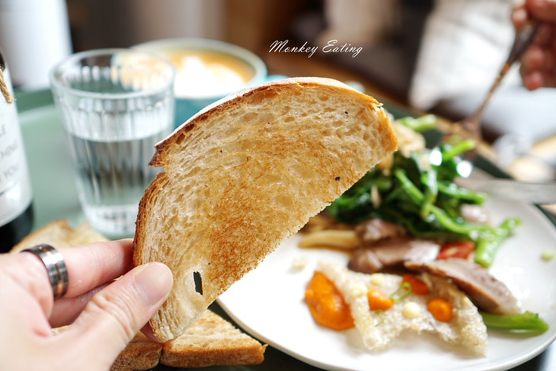 【台中北區】卉HUI Café法式甜點早午餐|藏身街巷優雅法式早午餐|手作法式甜點|近台中二中 @Nini and Blue 玩樂食記 DSC00433
