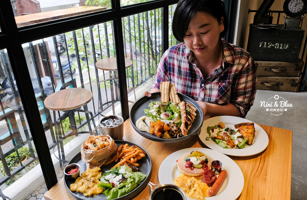 小倉庫 菜單 台中西區早午餐 老宅巷弄美食16