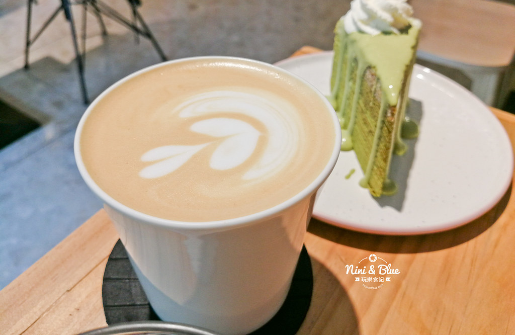 All in coffee 菜單 彰化員林不限時咖啡 插座17