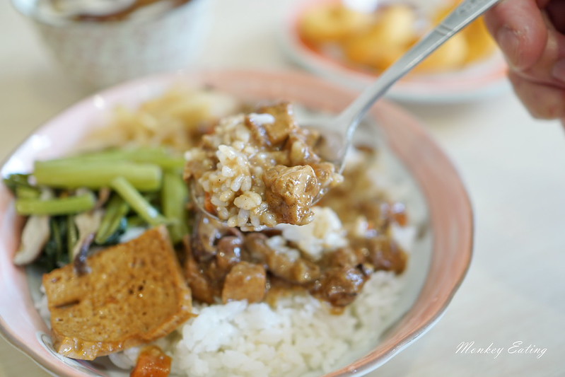 【台中豐原】法悅蔬食廚房|溫馨居家蔬食小餐館,推薦好吃的咖哩飯跟起司焗烤~ @Nini and Blue 玩樂食記 DSC03552