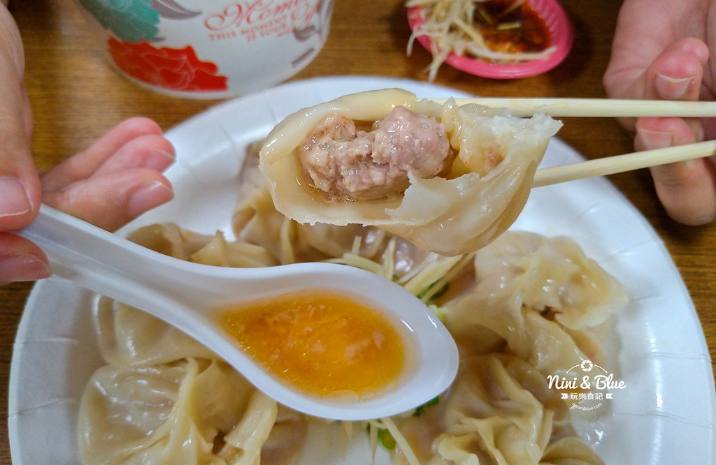 小小七手工湯包.逢甲夜市10