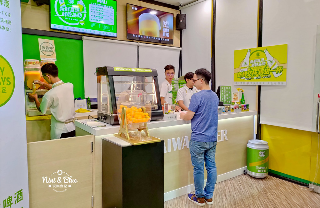 18天生啤酒快閃店台中站.台中草悟道19
