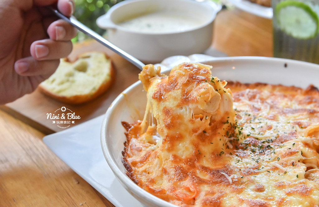 台中一中街美食義大利麵 灰房子 中友百貨18